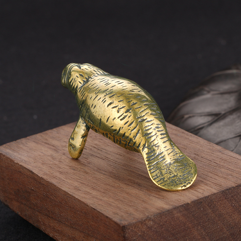 Brass Florida Manatee Decorati - Office Furniture Loft recension och pris