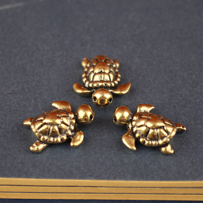 Brass Turtle Figurine​ - Vinta - Office Furniture Loft recension och pris